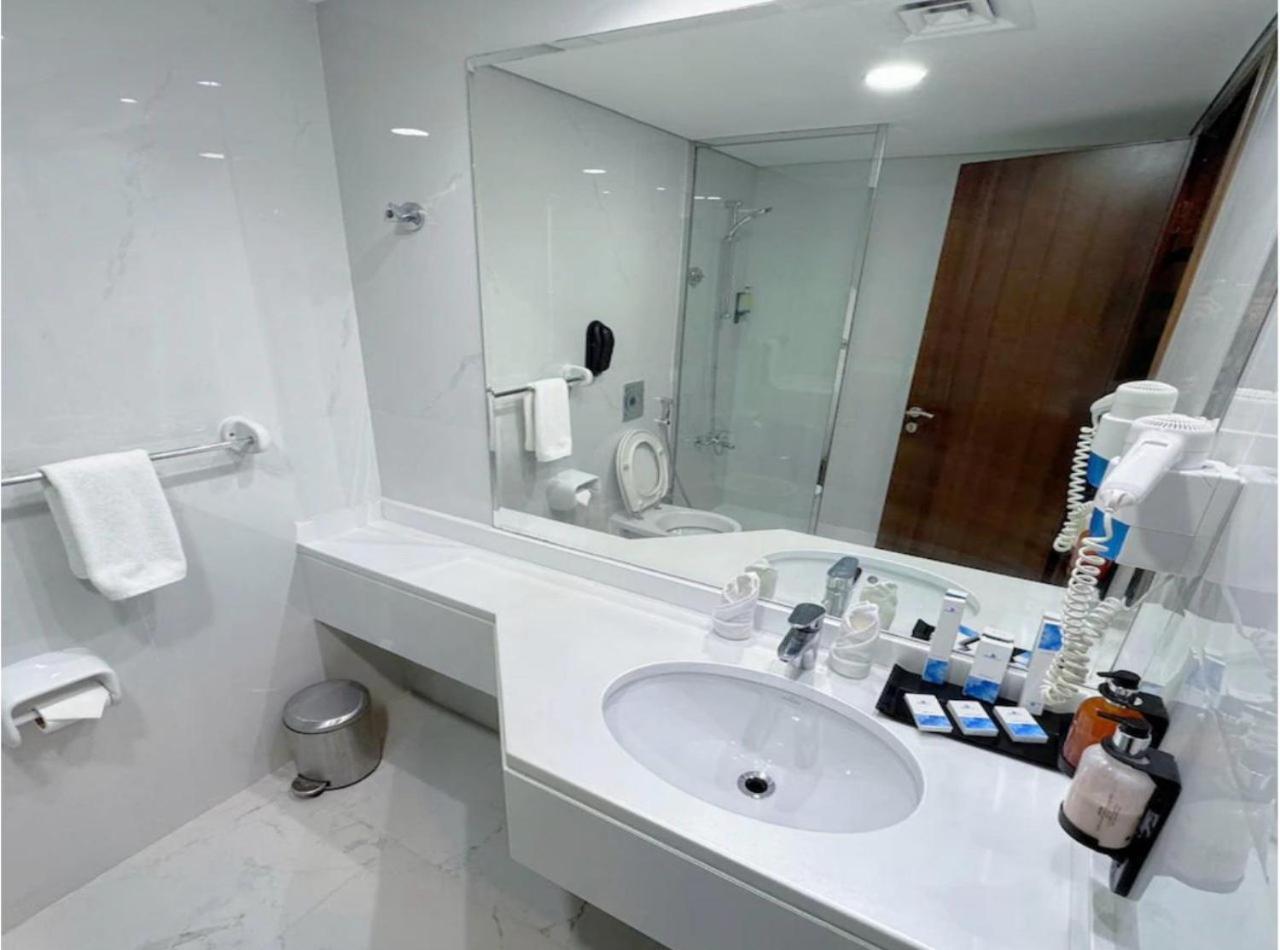 The Seven Inn Hotel Near Igi Airport Delhi New Delhi Extérieur photo